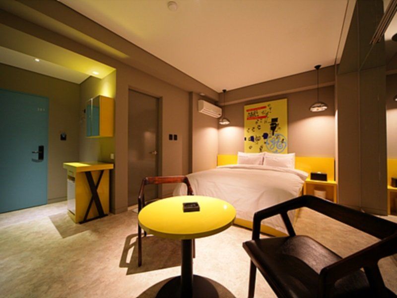 Sinchon Hotel Gaeul Сеул Екстериор снимка