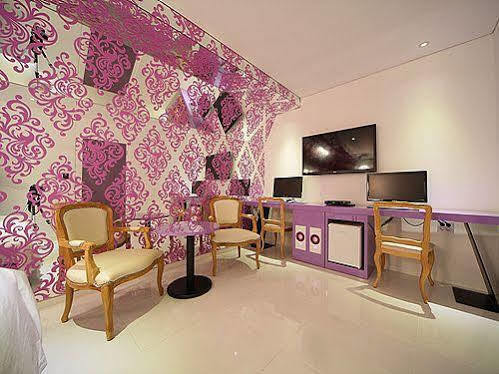 Sinchon Hotel Gaeul Сеул Екстериор снимка